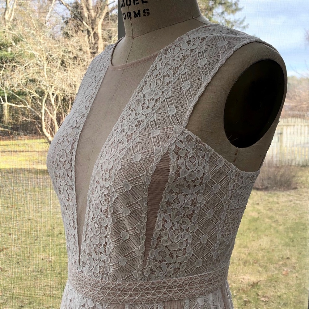 ❤️ BCBGMAXAZRIA ❤️ Andi Lace Dress - Picture 4 of 7